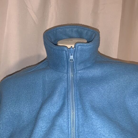 VGT 80’s pastel blue fleece zip up sweater. Large - Picture 7 of 9